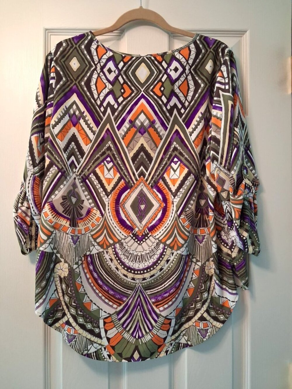 Chico's Geometric Print Womens Size L Tunic Top 3/4 Sleeves & Rounded Hemline